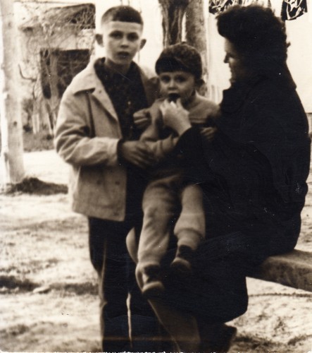 Мама и дети