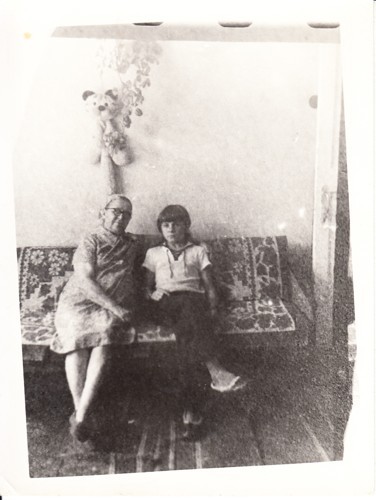 Бабушка с внуком