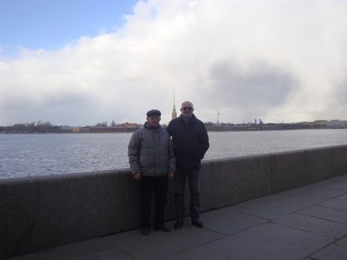 На дворцовой набережной